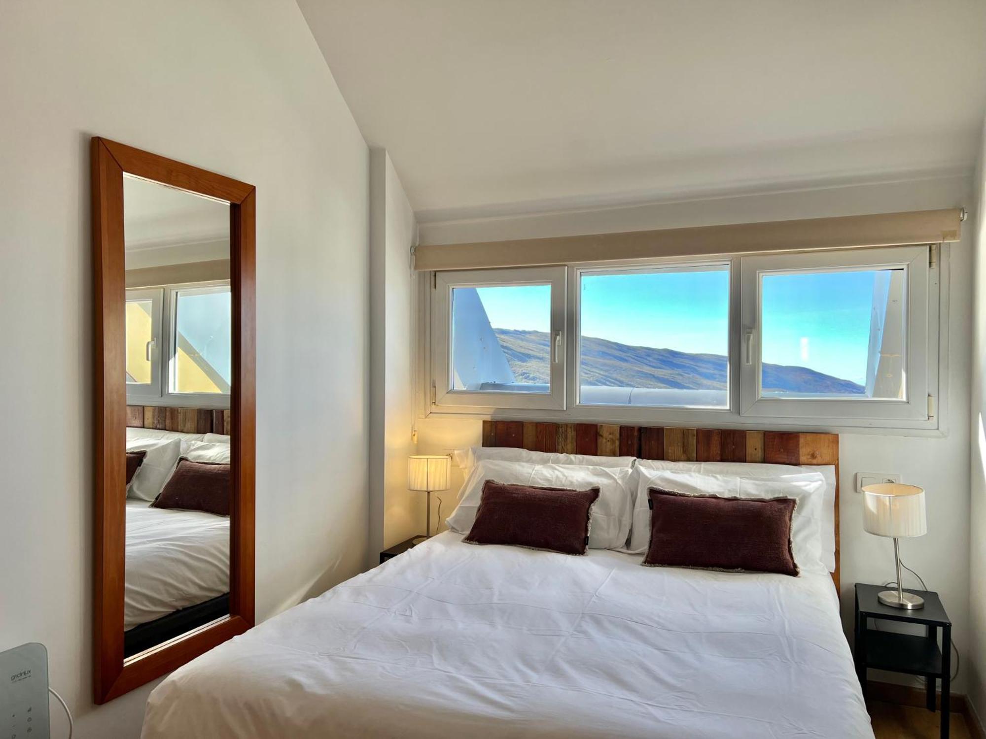Bns Sol Y Nieve Suites Sierra Nevada Eksteriør bilde